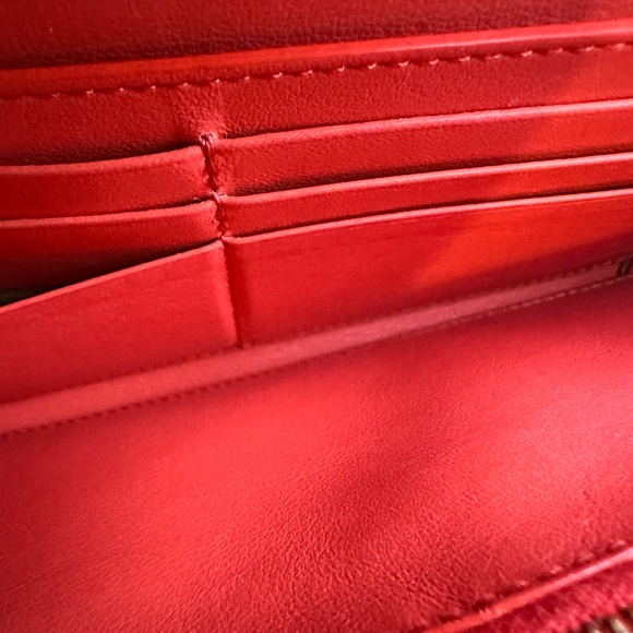 Celine Ladies Wallet - Picture 4 of 9